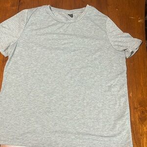 4 piece sold top tees